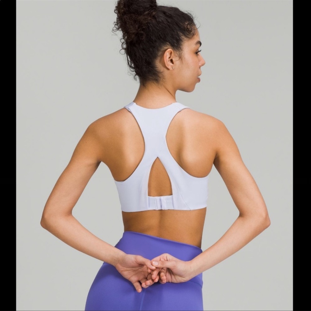 NWOT Lululemon Invigorate Bra - Picture 2 of 9